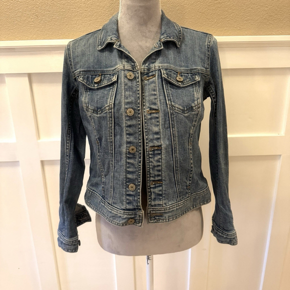 Talbots Jackets & Blazers - Talbots Classic Jean Jacket Size:P (S) Women Denim Pockets Cotton